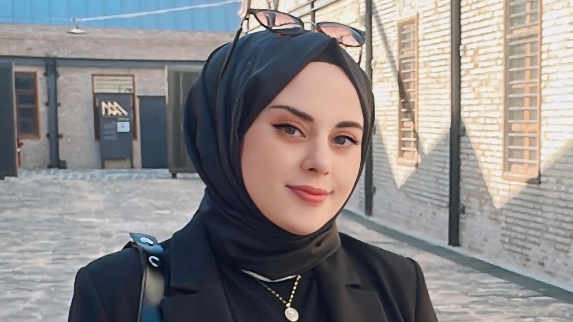 Tuba ÇELİK - TÜRKÇE ÖĞRETMENİ
